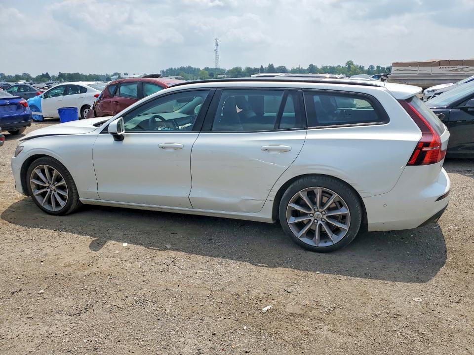 Продажа на аукционе авто 2019 Volvo V60, vin: YV1A22SK8K1010534, номер лота: 61602276