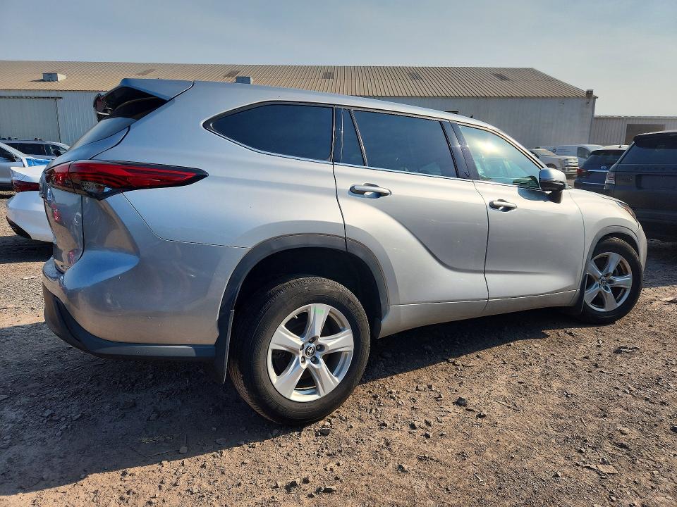 Aukcja sprzedaży 2022 Toyota Highlander, vin: 5TDBZRBH8NS183643, numer aukcji: 61200536