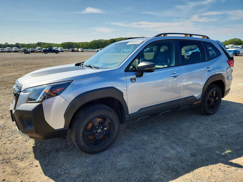61844376 :رقم المزاد ، JF2SKAMC8NH515285 vin ، 2022 Subaru Forester مزاد بيع