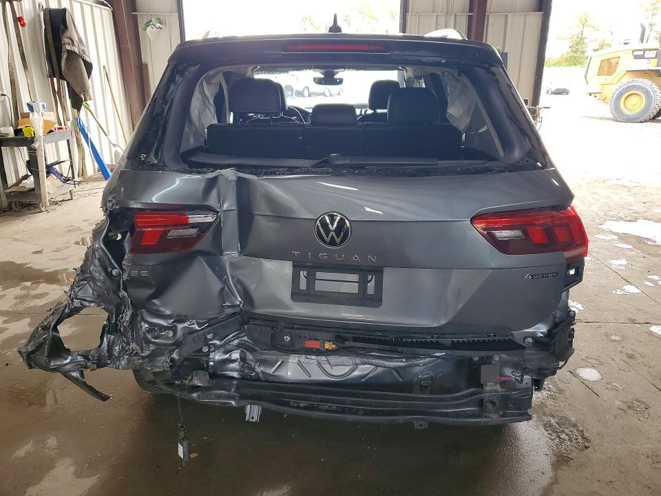 62460076 :رقم المزاد ، 3VV2B7AXXNM042401 vin ، 2022 Volkswagen Tiguan مزاد بيع