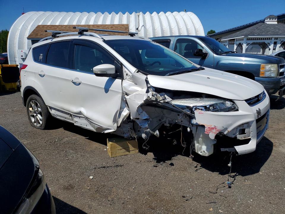 Продажа на аукционе авто 2016 Ford Escape, vin: 1FMCU9J91GUC49540, номер лота: 60131196