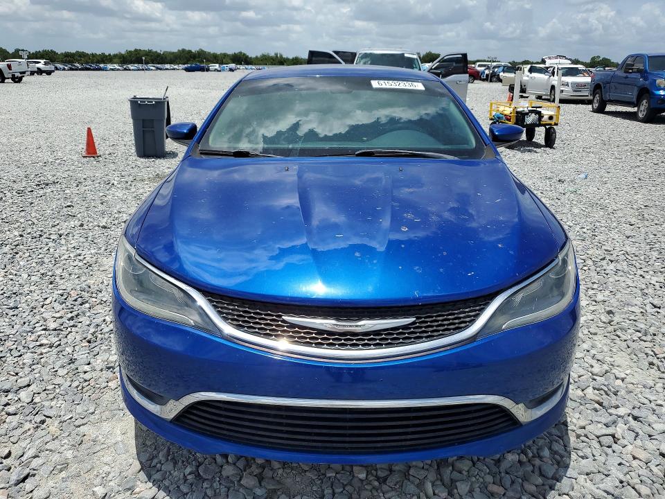 61532336 :رقم المزاد ، 1C3CCCAB6FN668942 vin ، 2015 Chrysler 200 مزاد بيع