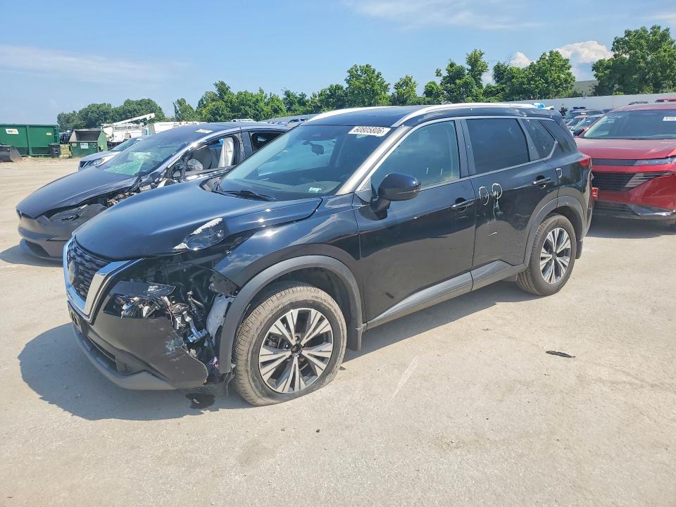 60805806 :رقم المزاد ، 5N1BT3BB4NC711654 vin ، 2022 Nissan Rogue مزاد بيع