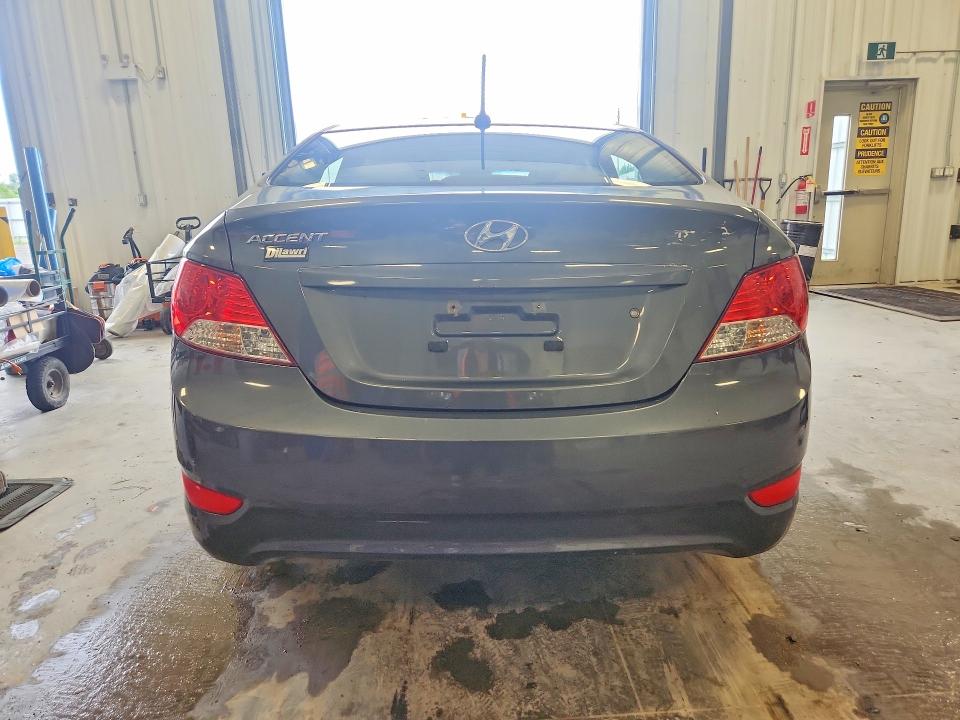 2012 Hyundai Accent მანქანა იყიდება აუქციონზე, vin: KMHCT4AE6CU267030, აუქციონის ნომერი: 62315136