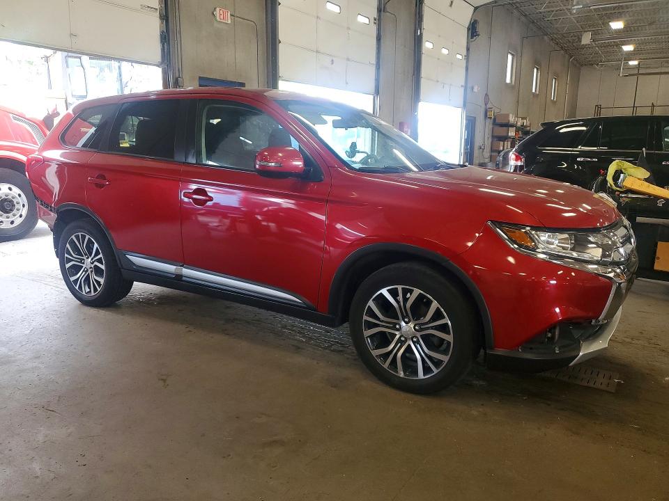 2018 Mitsubishi Outlander მანქანა იყიდება აუქციონზე, vin: JA4AD3A32JZ023015, აუქციონის ნომერი: 63141726