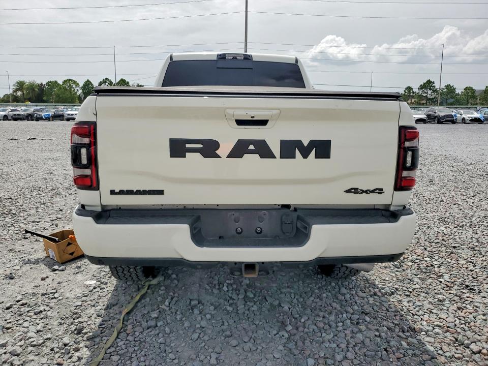 60889436 :رقم المزاد ، 3C6UR5NL7MG580802 vin ، 2021 Ram 2500 مزاد بيع