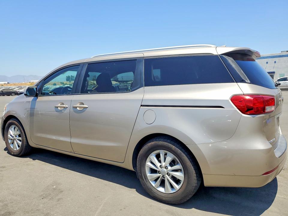 63546076 :رقم المزاد ، KNDMB5C18G6140138 vin ، 2016 Kia Sedona مزاد بيع