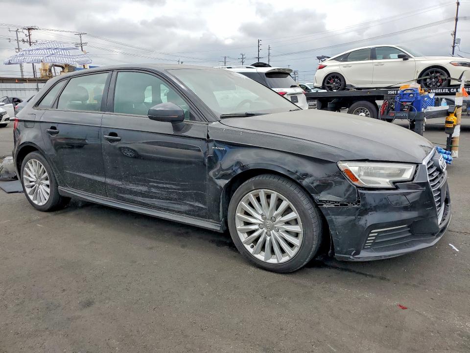 2017 Audi A3 მანქანა იყიდება აუქციონზე, vin: WAUUPBFF5HA046897, აუქციონის ნომერი: 59676186
