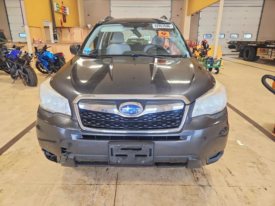 Продажа на аукционе авто 2015 Subaru Forester, vin: JF2SJABCXFH527073, номер лота: 62957696
