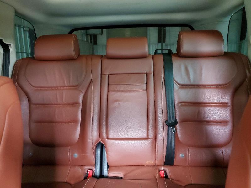 62696486 :رقم المزاد ، WVGEF9BP8FD006824 vin ، 2015 Volkswagen Touareg مزاد بيع