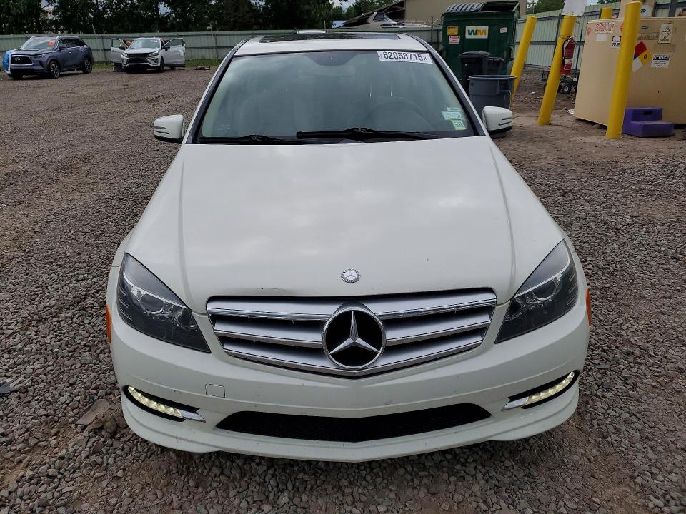 62058716 :رقم المزاد ، WDDGF8BB6BR153156 vin ، 2011 Mercedes-benz C مزاد بيع