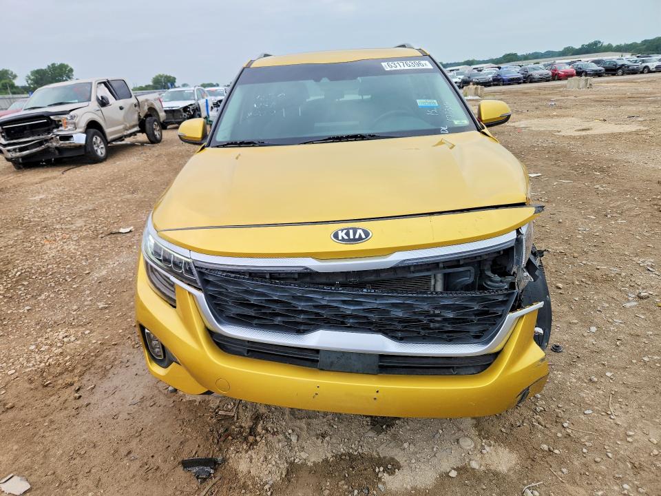 2021 Kia Seltos მანქანა იყიდება აუქციონზე, vin: KNDETCA24M7173306, აუქციონის ნომერი: 63176396