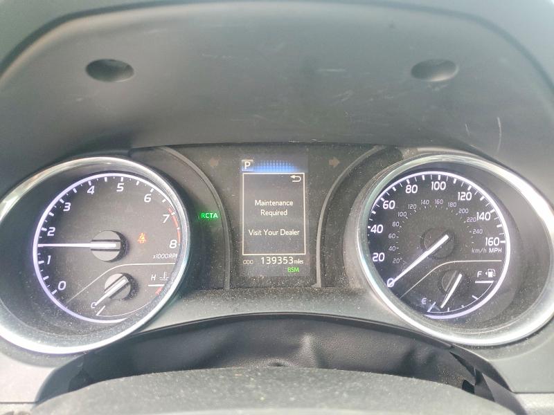 60491366 :رقم المزاد ، 4T1B11HK9JU643406 vin ، 2018 Toyota Camry مزاد بيع
