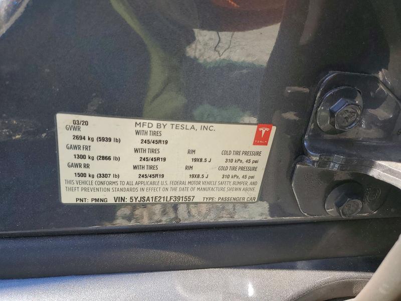 63313896 :رقم المزاد ، 5YJSA1E21LF391557 vin ، 2020 Tesla Model S مزاد بيع