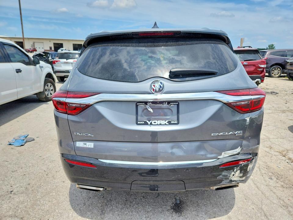 Продаж на аукціоні авто 2018 Buick Enclave, vin: 5GAEVCKW7JJ181010, номер лоту: 59888106