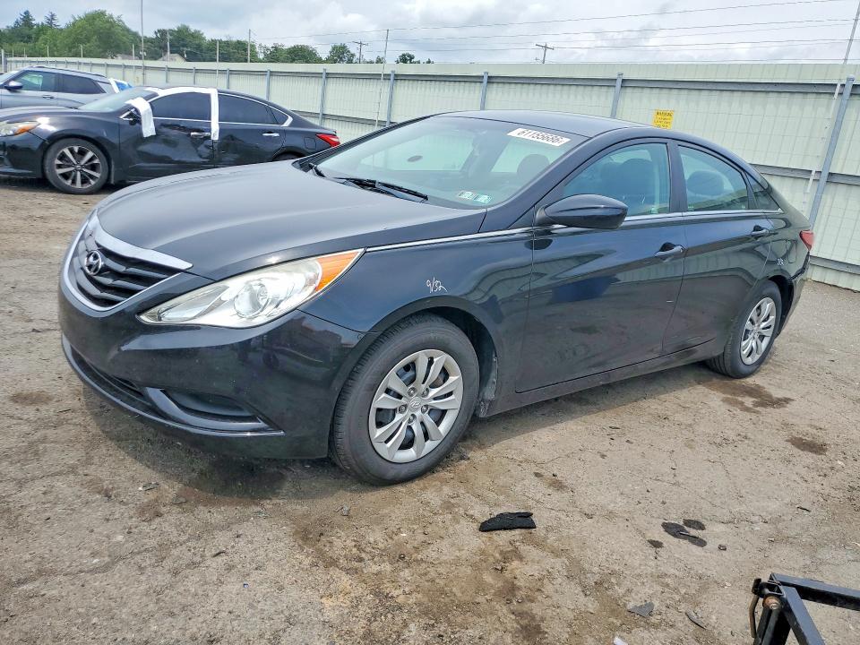 61155686 :رقم المزاد ، 5NPEB4AC0BH262641 vin ، 2011 Hyundai Sonata مزاد بيع