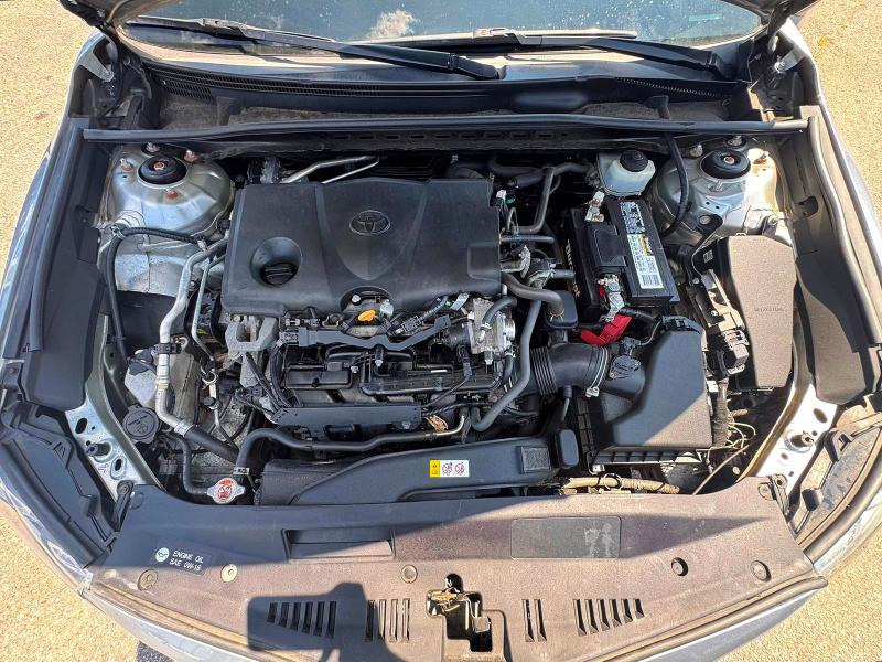 63116726 :رقم المزاد ، 4T1G11AK3MU604122 vin ، 2021 Toyota Camry مزاد بيع