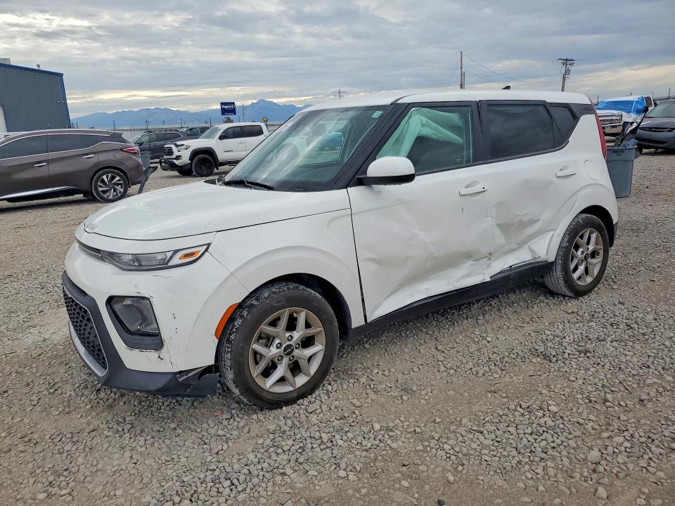 2022 Kia Soul მანქანა იყიდება აუქციონზე, vin: KNDJ23AU9N7164556, აუქციონის ნომერი: 61924026