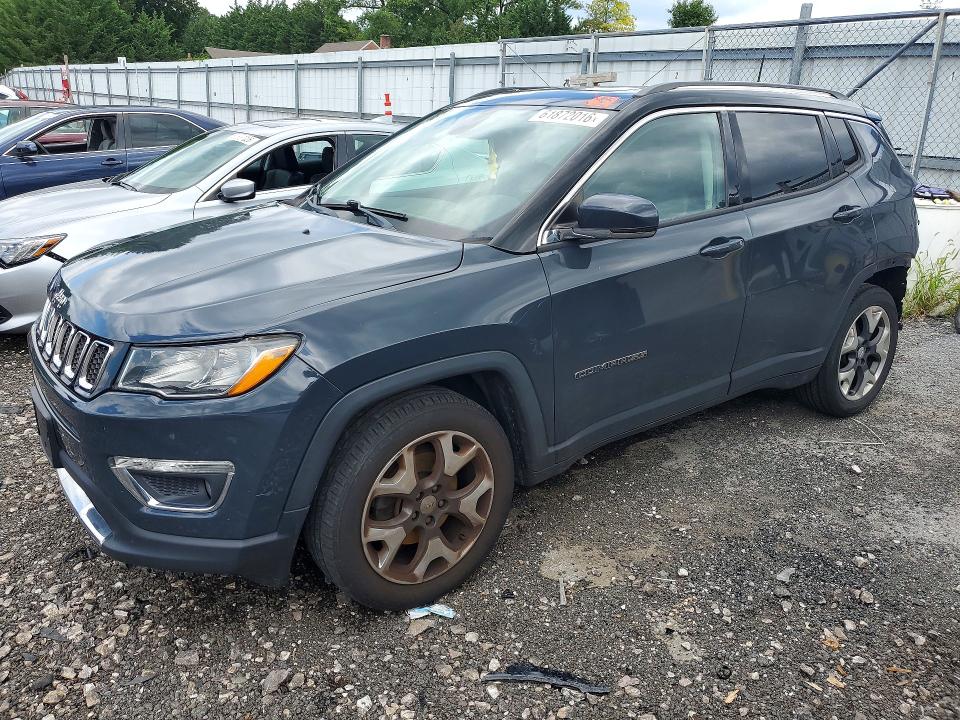 61872016 :رقم المزاد ، 3C4NJCCB0JT211558 vin ، 2018 Jeep Compass مزاد بيع