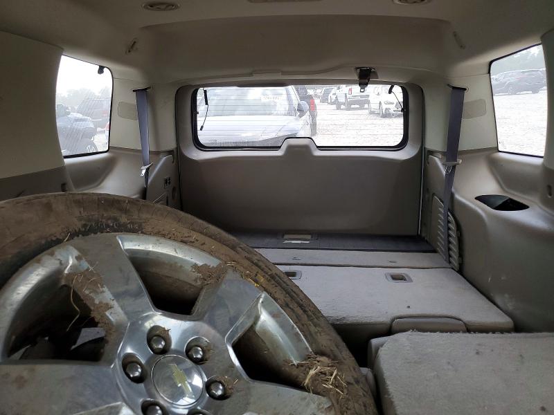 55406976 :رقم المزاد ، 1GNSCBKC3HR116861 vin ، 2017 Chevrolet Tahoe مزاد بيع