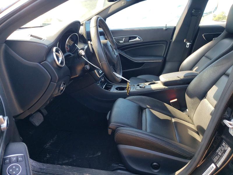 59372996 :رقم المزاد ، WDDSJ4GBXJN615928 vin ، 2018 Mercedes-benz Cla مزاد بيع