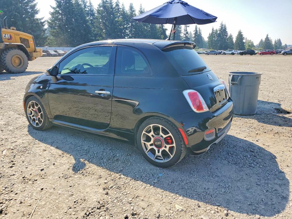61984436 :رقم المزاد ، 3C3CFFBR7FT500375 vin ، 2015 Fiat 500 مزاد بيع