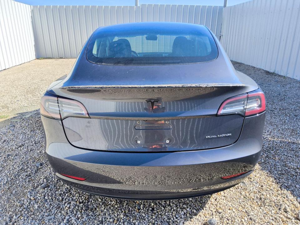 Продажа на аукционе авто 2018 Tesla Model 3, vin: 5YJ3E1EB7JF185035, номер лота: 59901386