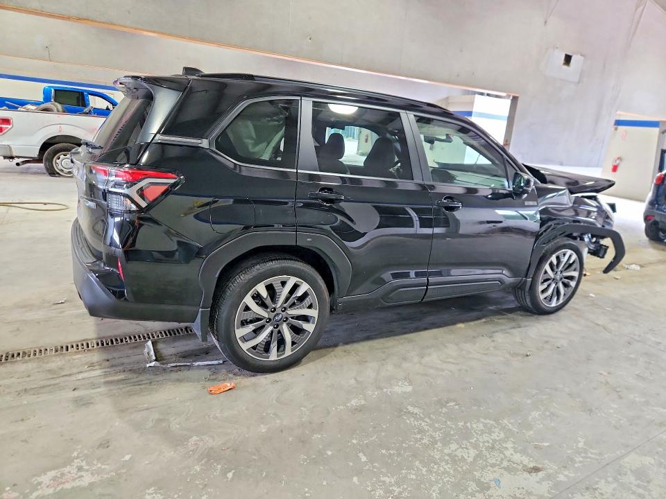 Продажа на аукционе авто 2025 Subaru Forester, vin: JF2SLSTDXSH451713, номер лота: 62566496