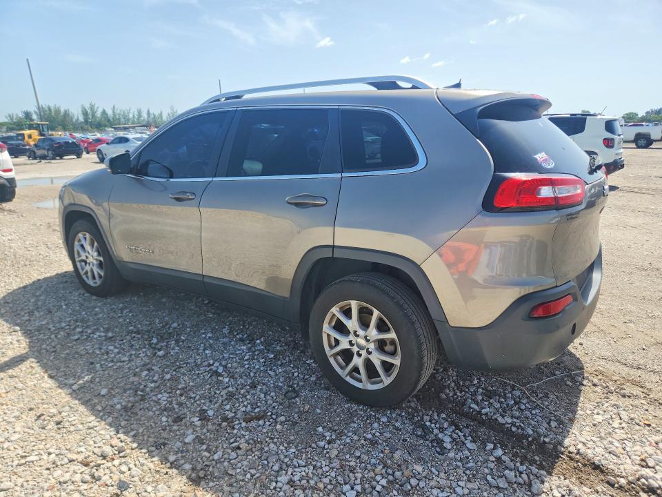 60650916 :رقم المزاد ، 1C4PJLCB5HW507673 vin ، 2017 Jeep Cherokee مزاد بيع