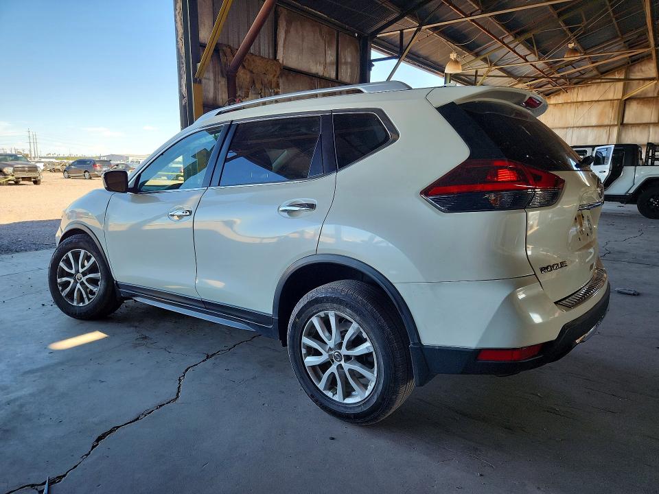 61728186 :رقم المزاد ، JN8AT2MV2JW354912 vin ، 2018 Nissan Rogue مزاد بيع
