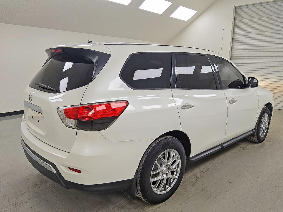 61251366 :رقم المزاد ، 5N1AR2MN9FC625124 vin ، 2015 Nissan Pathfinder مزاد بيع