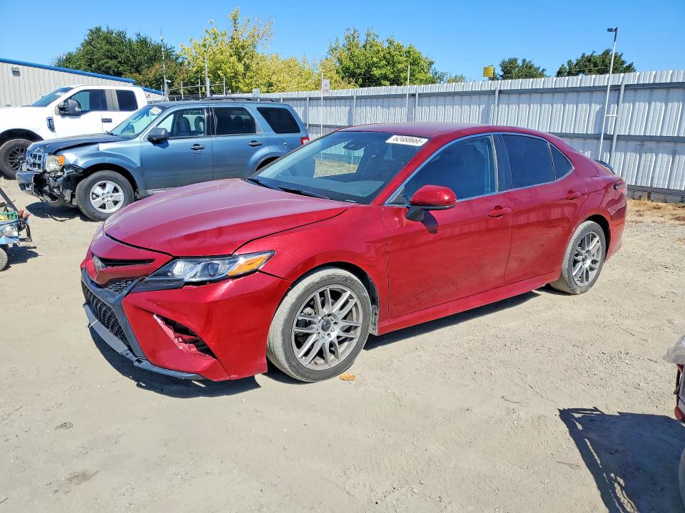 Продаж на аукціоні авто 2018 Toyota Camry, vin: 4T1B11HK0JU673412, номер лоту: 62488666