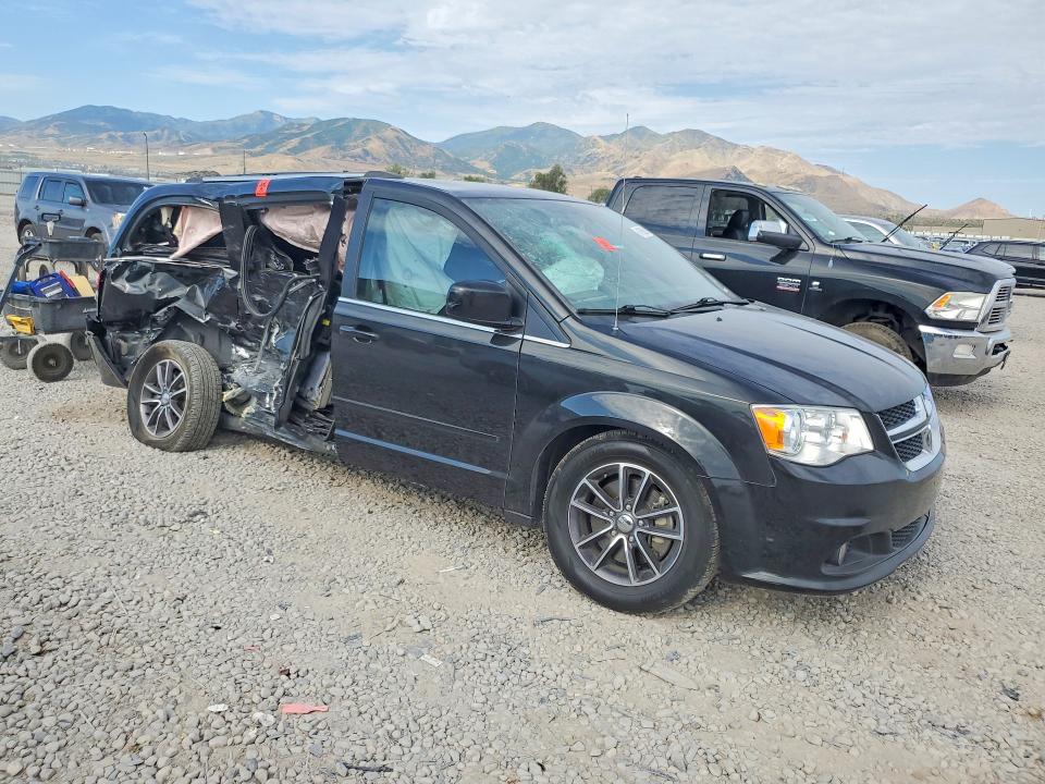 2017 Dodge Grand Caravan მანქანა იყიდება აუქციონზე, vin: 2C4RDGCG8HR737638, აუქციონის ნომერი: 61196626