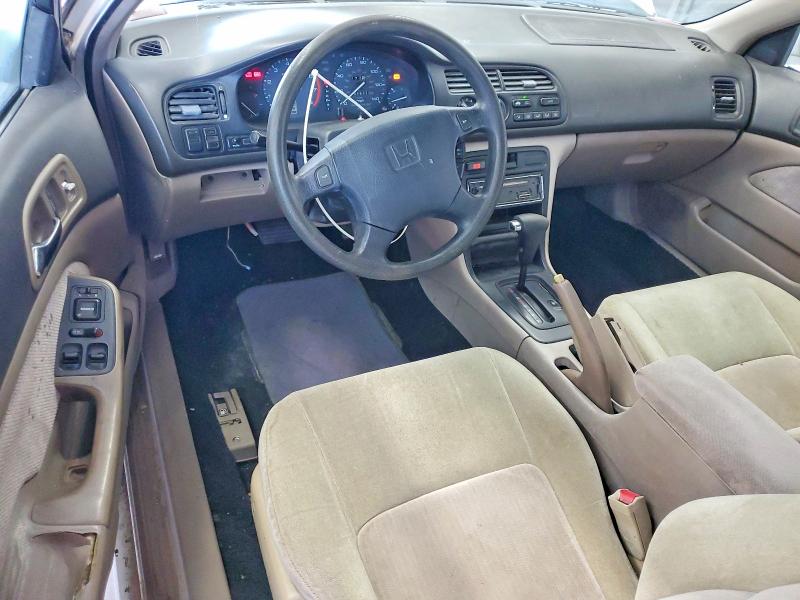 60370846 :رقم المزاد ، 1HGCD7255SA026871 vin ، 1995 Honda Accord مزاد بيع