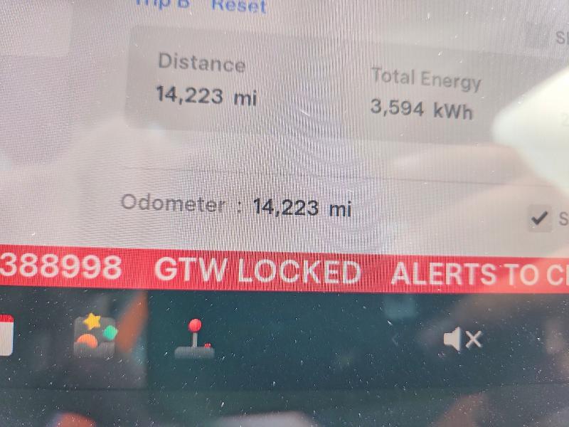 59300816 :رقم المزاد ، 7SAYGDEEXTA388998 vin ، 2026 Tesla Model Y مزاد بيع
