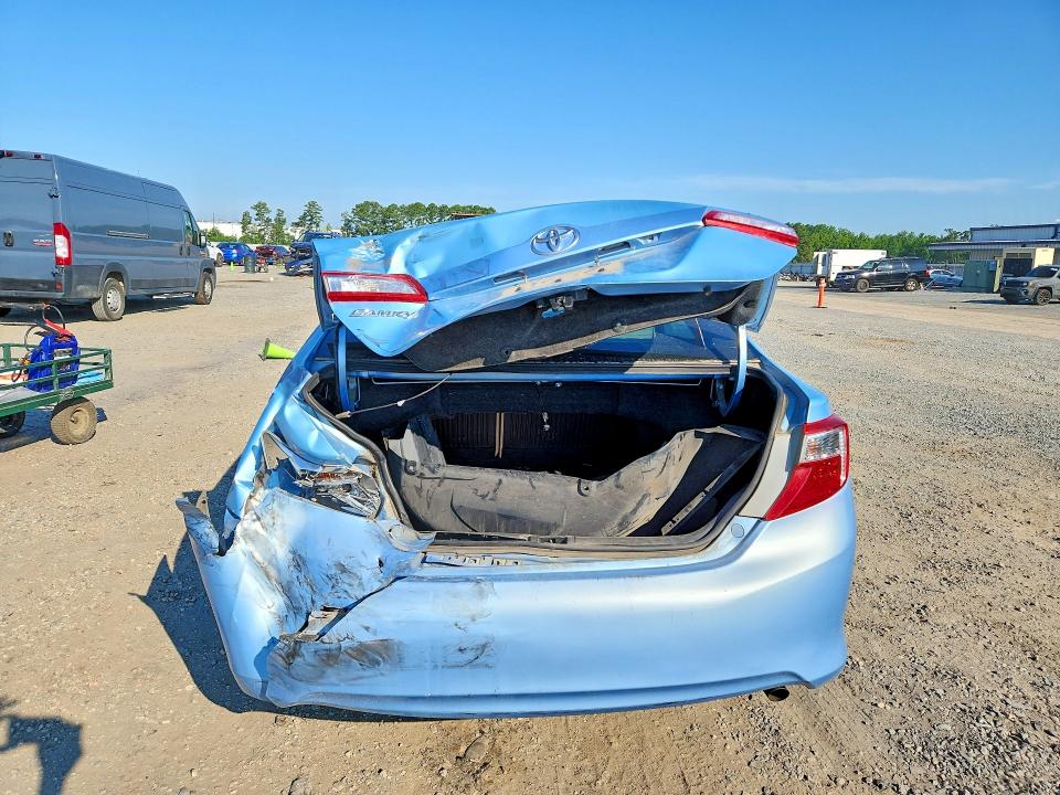 2012 Toyota Camry მანქანა იყიდება აუქციონზე, vin: 4T1BF1FK8CU505623, აუქციონის ნომერი: 60256216