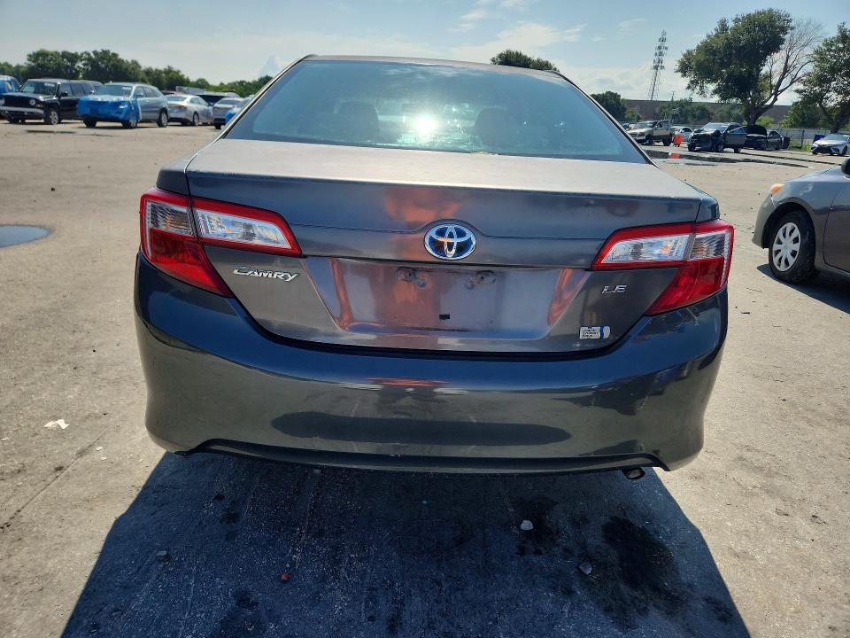 2013 Toyota Camry Hybrid მანქანა იყიდება აუქციონზე, vin: 4T1BD1FK9DU092571, აუქციონის ნომერი: 61346656