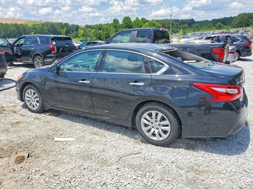 Продажа на аукционе авто 2017 Nissan Altima, vin: 1N4AL3AP7HC247640, номер лота: 60975346
