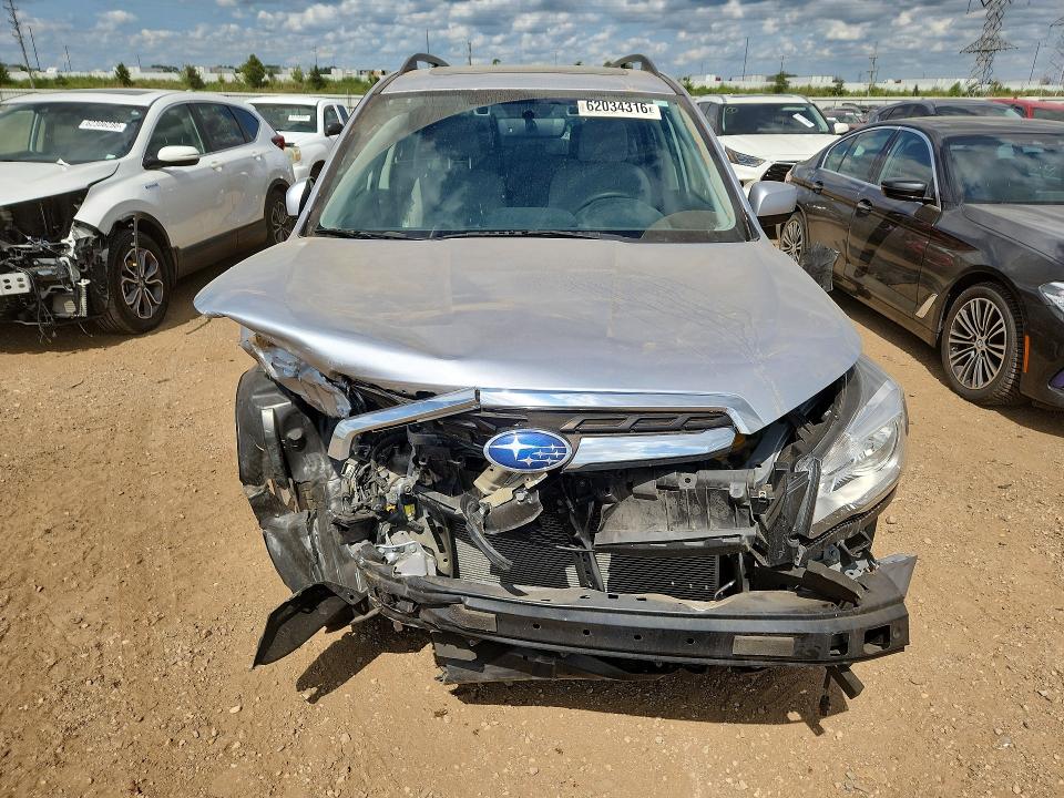 Продаж на аукціоні авто 2017 Subaru Forester, vin: JF2SJAGC7HH584598, номер лоту: 62034316