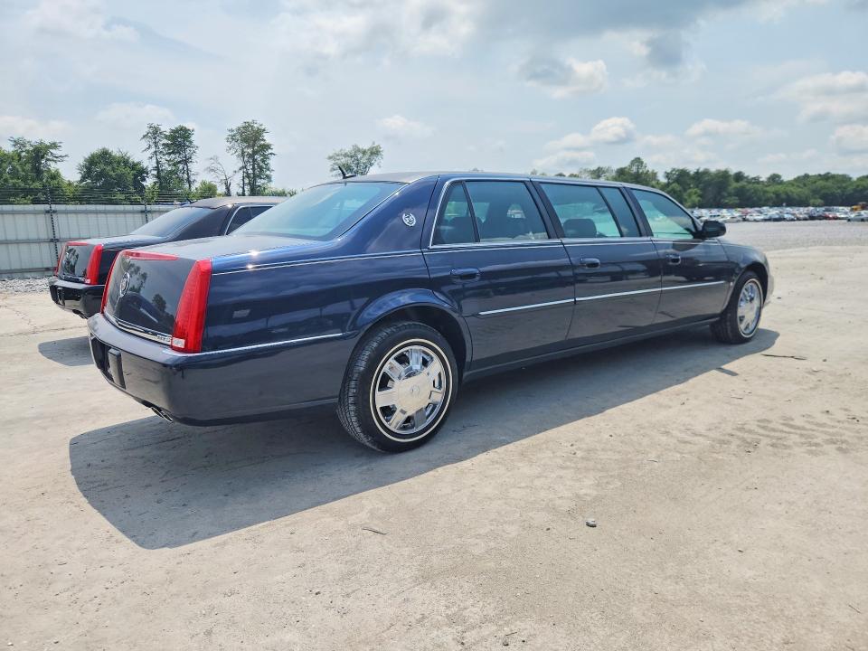 2007 Cadillac Professional Chassis მანქანა იყიდება აუქციონზე, vin: 1GEEH96YX7U550428, აუქციონის ნომერი: 62770586