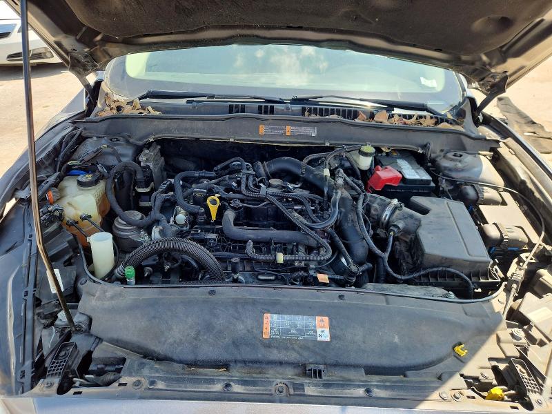 58739096 :رقم المزاد ، 3FA6P0HD4HR405163 vin ، 2017 Ford Fusion مزاد بيع
