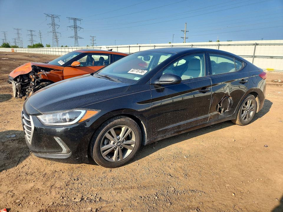60718736 :رقم المزاد ، 5NPD84LF4JH400830 vin ، 2018 Hyundai Elantra مزاد بيع