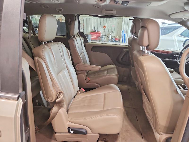 2015 Chrysler Town & Country მანქანა იყიდება აუქციონზე, vin: 2C4RC1BG1FR538073, აუქციონის ნომერი: 61566246