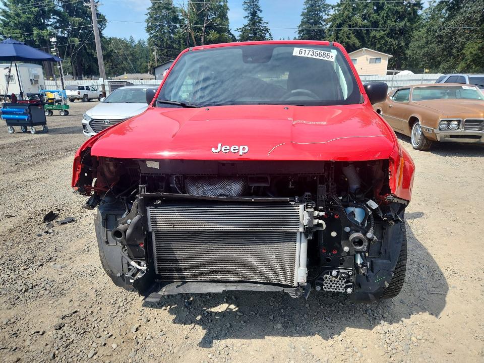 61735686 :رقم المزاد ، ZACNJDAB4MPN13842 vin ، 2021 Jeep Renegade مزاد بيع