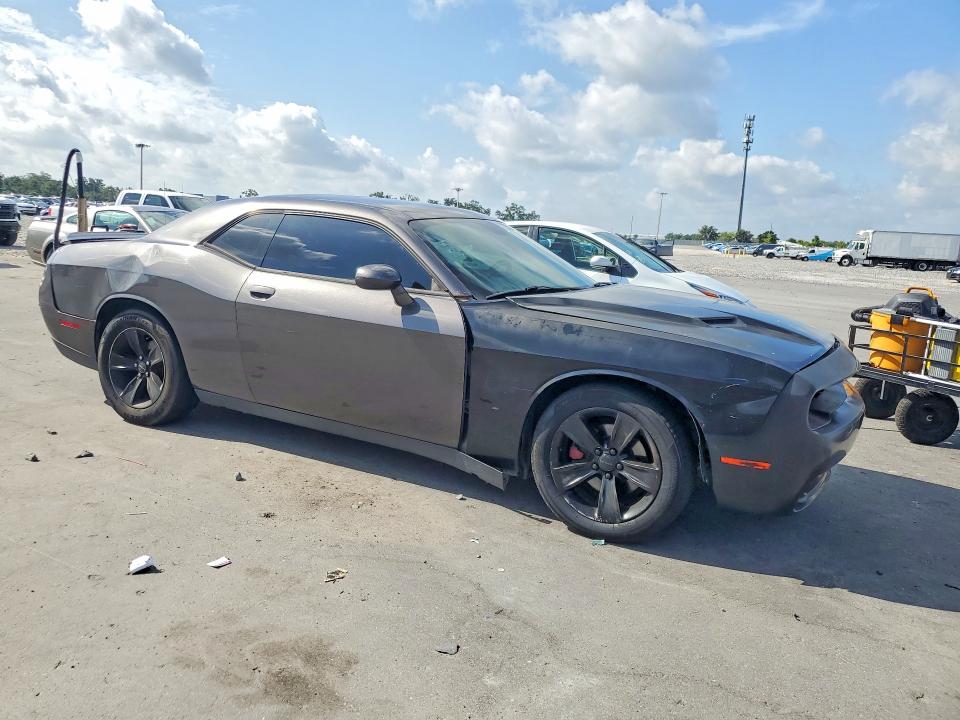 2018 Dodge Challenger მანქანა იყიდება აუქციონზე, vin: 2C3CDZAGXJH245374, აუქციონის ნომერი: 61899306