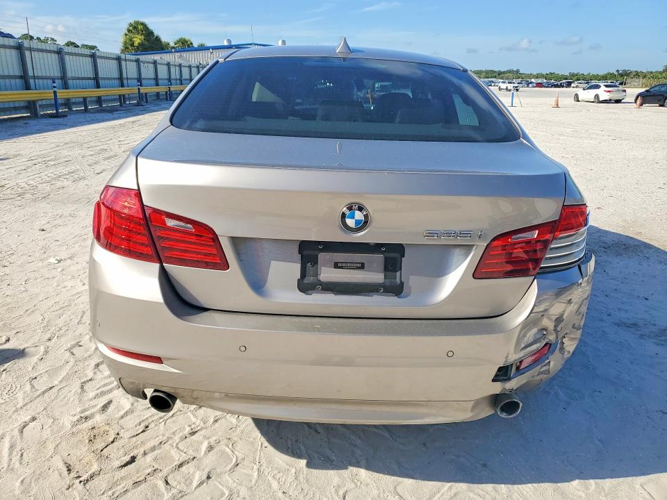 59344476 :رقم المزاد ، WBA5B1C52FD920742 vin ، 2015 Bmw 535 مزاد بيع