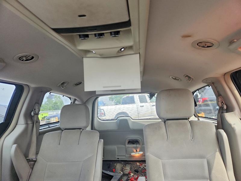 61610956 :رقم المزاد ، 2C4RC1BG4ER300572 vin ، 2014 Chrysler Town & Country مزاد بيع