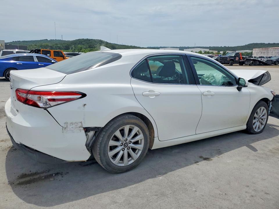 Продажа на аукционе авто 2020 Toyota Camry, vin: 4T1C11AK9LU346900, номер лота: 62924306