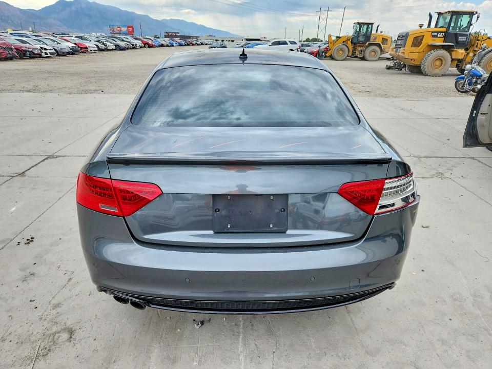 2014 Audi A5 მანქანა იყიდება აუქციონზე, vin: WAUMFAFR3EA067279, აუქციონის ნომერი: 62600026
