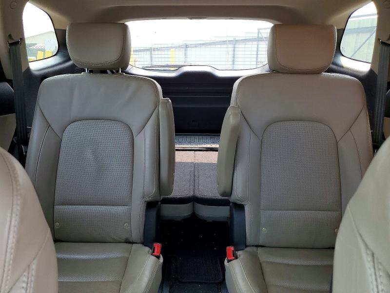 Продажа на аукционе авто 2017 Hyundai Santa Fe, vin: KM8SR4HFXHU185141, номер лота: 61244556